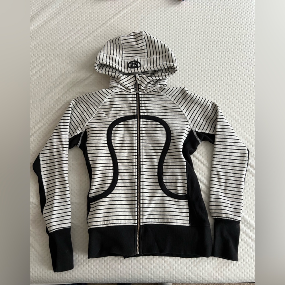 Lululemon, size 5 striped scuba hoodie